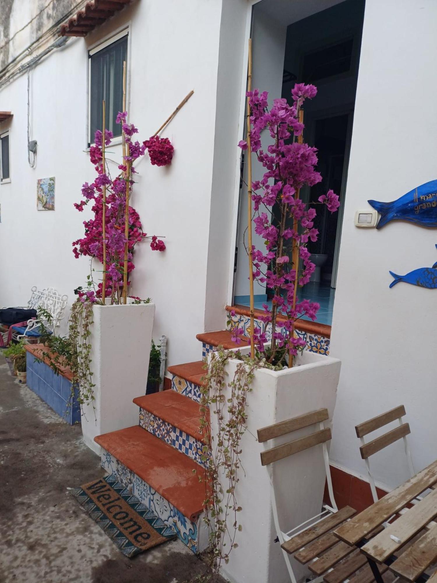 Casa Vacanza Le Tre Sorelle Vietri Exterior foto